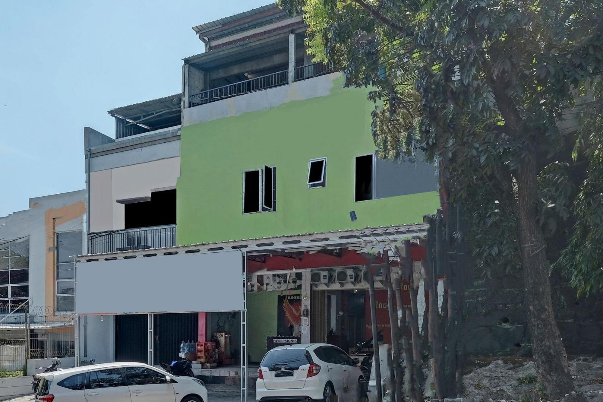 Oyo Life 92877 Hotel Rainbow 7296 سيمارانغ المظهر الخارجي الصورة